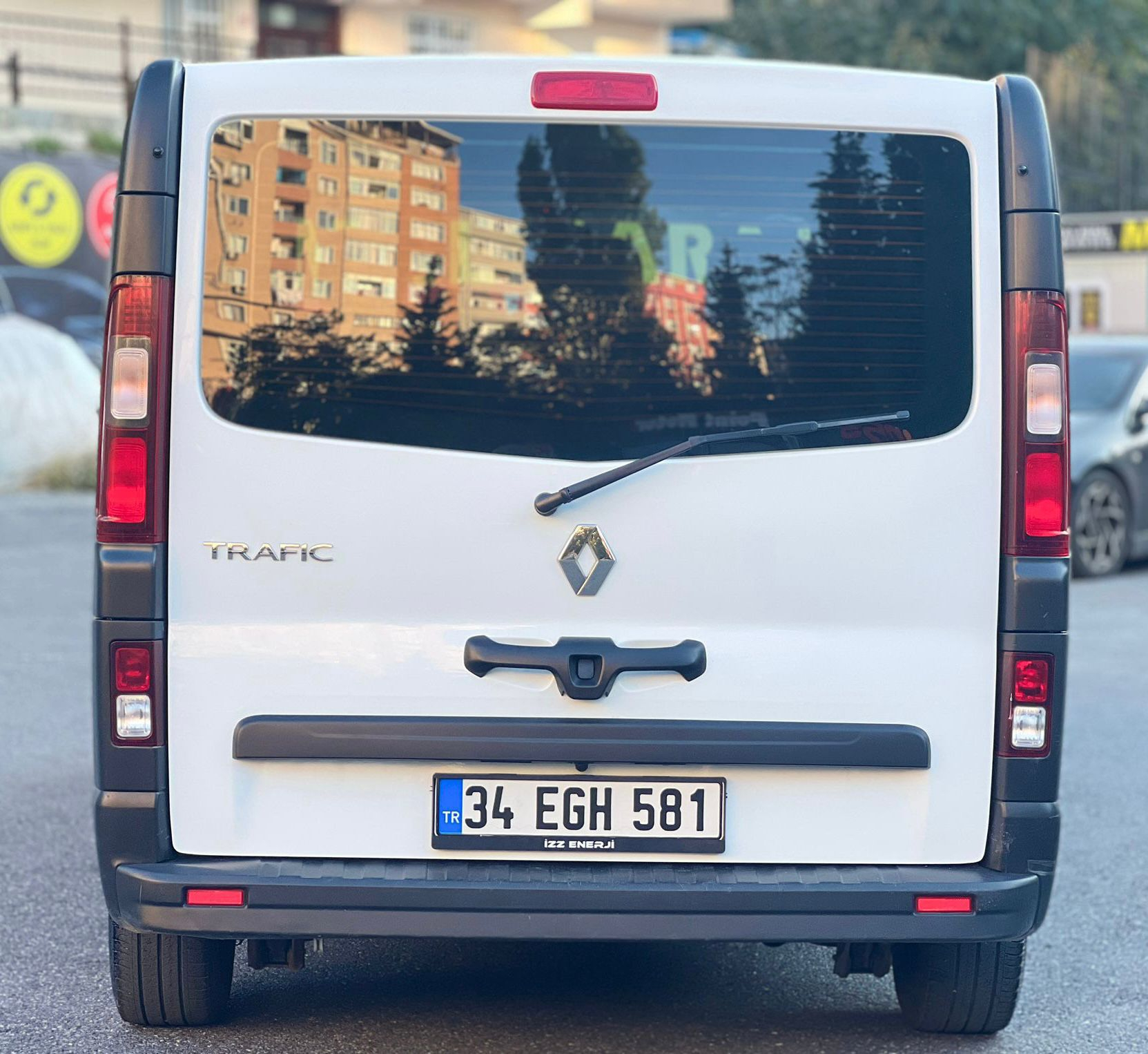 Renault /  2.0 BlueDCi Grand C..